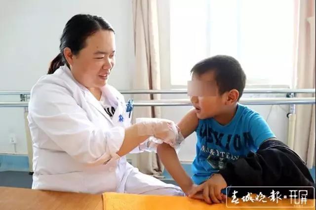 感謝春城晚報(bào)、保山新聞網(wǎng)對小潤潤的關(guān)心，感謝患者對我院的信任！