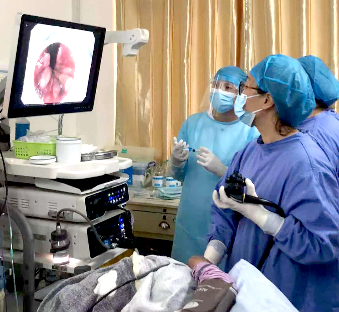 省級(jí)消化內(nèi)科專家張帆主任醫(yī)師蒞臨我院開展內(nèi)鏡下內(nèi)痔微創(chuàng)治療，限十名免專家出診費(fèi)患者，內(nèi)痔患友趕快來報(bào)名吧~