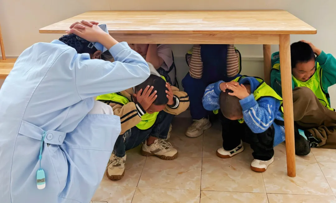 以練筑防，臨